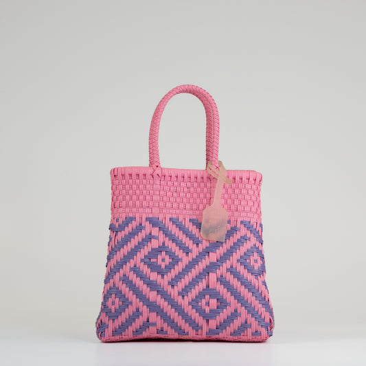 Sac à main motif aztèque en taille small rose et lilas sur fond blanc