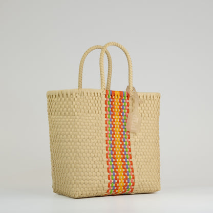 Panier Multi en taille small couleur pastel sur fond blanc