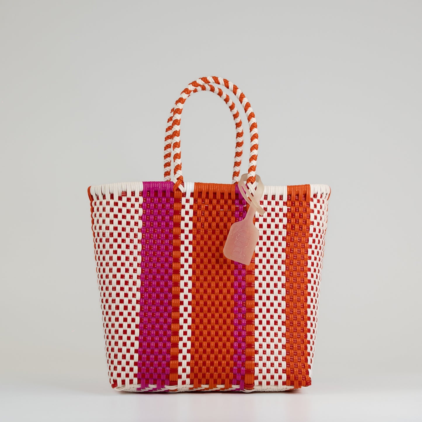 Panier Multi en taille small couleur cerise sur fond blanc