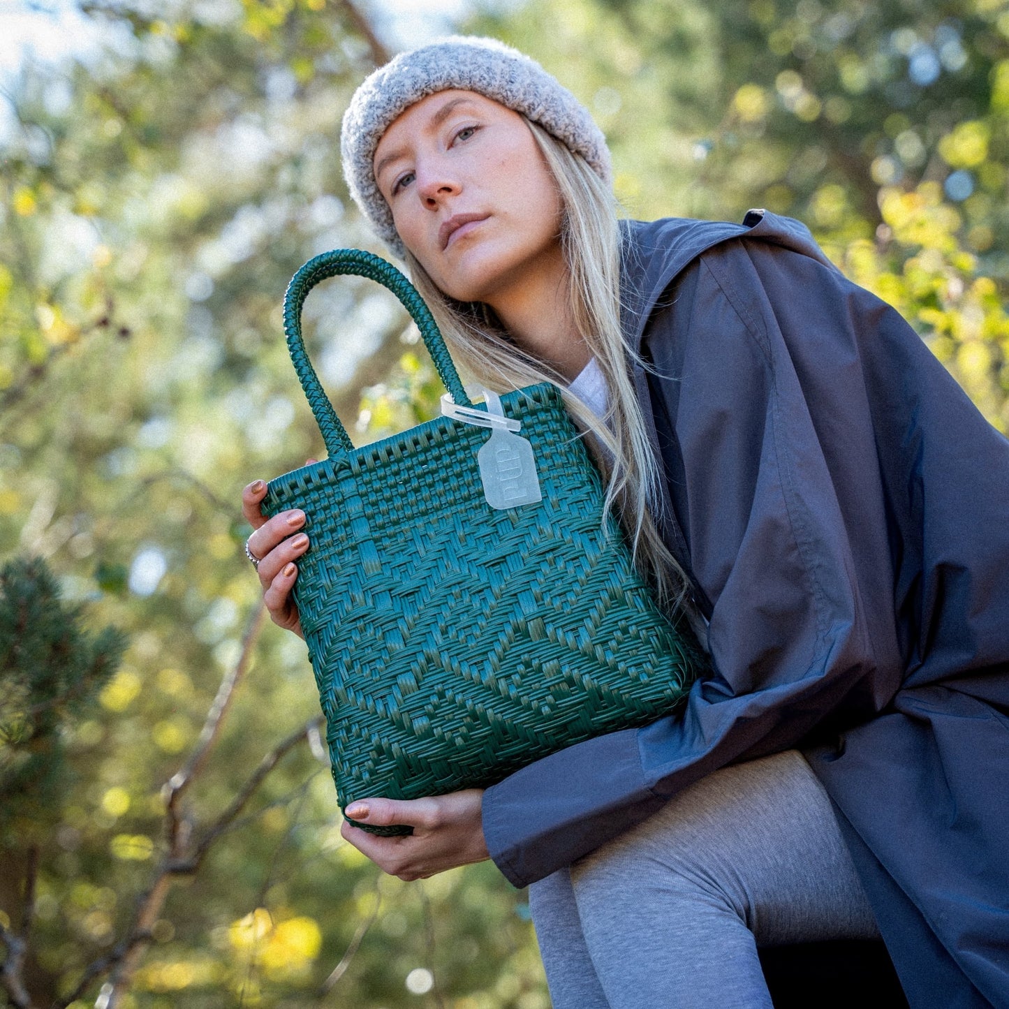 Le sac à main Loom S en coloris Jade